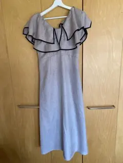 スナイデル　フリルカラーノースリーブワンピース