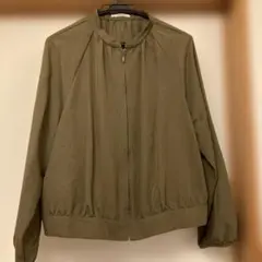 未使用に近いNORNE ジップアップ ブルゾン カーキ