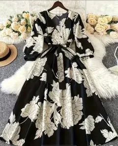 ウエストリボン付　フローラル ロングワンピース 七分袖 花柄 ホワイト×ブラック