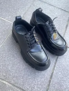 ローファー厚底