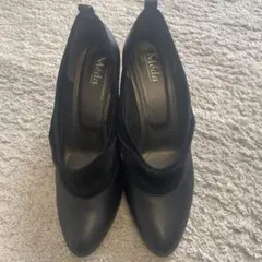 【美品】Mëda ブラックパンプス 中ヒール(日本製)