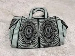 Item thumbnail for item a9285f49-df54-443f-8821-cc6f1a8e9e40