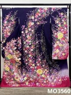 振袖 ラメ刺繍 銀彩 銀通し 身丈168cm 撥水加工済 MO3366 - メルカリ