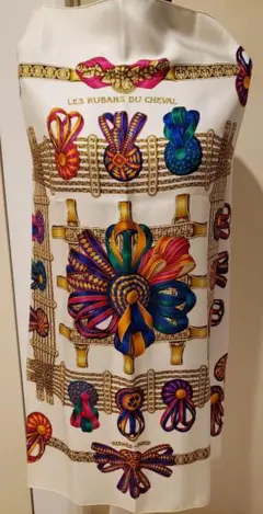 【美品】HERMES　LES RUBANS DO CHEVAL ～馬のリボン白