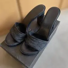 グッチ　サンダル