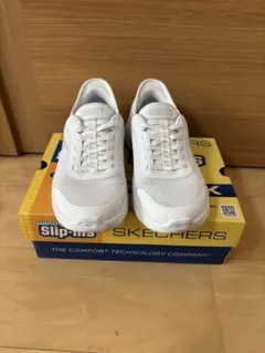 SKECHERS GO WALK Hands Free Slip-insのサムネイル