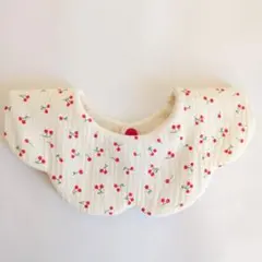 ハンドメイド　花びらスタイ　ふわふわ　miniチェリー　ぽこぽこダブルガーゼ