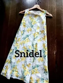 【snidel】花柄 ノースリーブワンピース