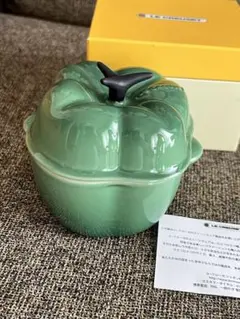 廃番　Le Creuset ベジタブルシリーズ 「ミニ・オーベルジン」ピーマンのサムネイル