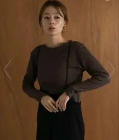 ★限定値下げ★『UR TECH』蓄熱クルーネックプルオーバー ブラウン