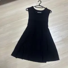 M-PREMIER ニットノースリーブのサムネイル