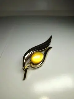 Item thumbnail for item 7075824a-3f0d-48a5-aa48-9ea9a570dc27