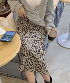 【新品】vipoaハイウエストレオパード柄ジャガードスカート