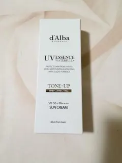 d'Alba ウォータフル トーンアップサンクリーム ピンク50ml 新品未使用