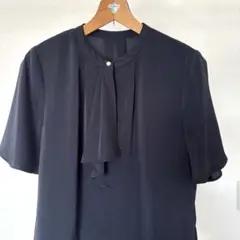 ネイビー 半袖 リボンブラウス【未使用✨️】