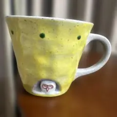 フクロウ黄色いマグカップ　ゆふいん