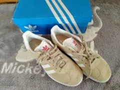 Item thumbnail for item c56495e4-d061-4297-80d3-ce6773f3ae42