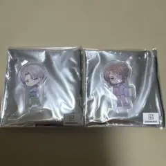 進撃の巨人　リヴァイ&ハンジ　ミニアクリルスタンド　パジャマver.