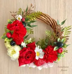 ★母の日2026★ 苺とベリーの赤い小さなフラワーリース 玄関リース 約21cm