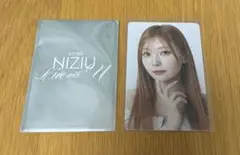 NiziU マユカ トレカ 1万円購入特典 グッズ 会場限定 ホルツ