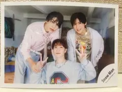 SnowMan  公式写真  渡辺翔太 ラウール 目黒蓮オフショ