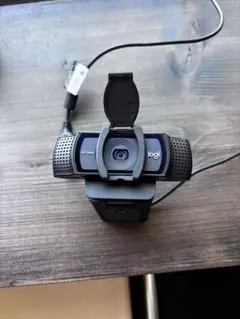 Logitech Webカメラ HD 1080p 本体
