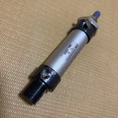 ☆新品　TPM エアシリンダー MAL 20X25 25mmボアー　アルミ製