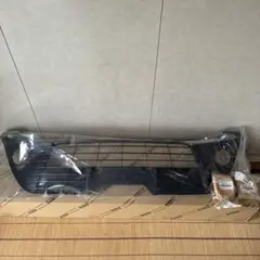 トヨタ ヴィッツ 純正 ラジエターグリル フォグランプカバー セット 未使用品のサムネイル
