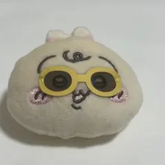 ちいかわ　ぬいぐるみおかおバッジ　うさぎ