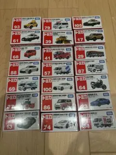 トミカ まとめ売り 11台セット - メルカリ