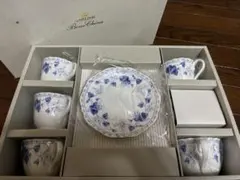 NARUMI ボーンチャイナ ティーカップセット