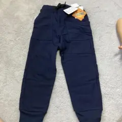 定価1307 新品タグ付き　ストレッチ　裏起毛長ズボン 110cm あったか