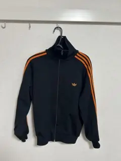 2025年最新】adidas デサント オレンジの人気アイテム - メルカリ
