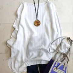 美品♪ギャルリーヴィー ストライプ セルロースブロード ボートネックブラウスのサムネイル