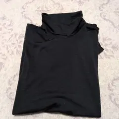 ユニクロ タートルネック