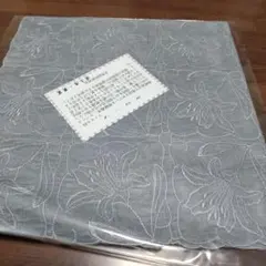 グレー草木染 花柄刺繍 ハンカチ