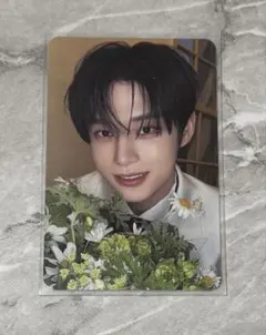 ZB1 ZEROBASEONE ゼベワン　トレカ　封入　ジウン