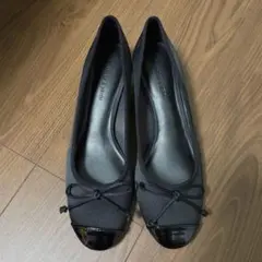 ！新品 / 未使用！サテンバレエシューズ ( ヒール付き )のサムネイル