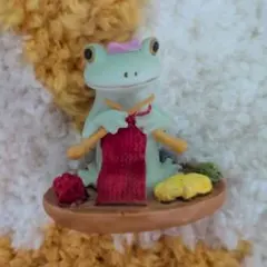 【レア商品】コポミちゃんの編み物置物