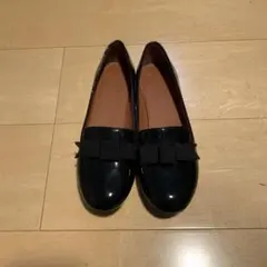 ローファー パンプス　エナメルのサムネイル