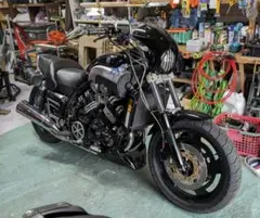 専用　V-max1200 シートカウル　テールカウル　社外テールランプ付き 専用 V-max1200 シートカウル テールカウル 社外テールランプ付き
