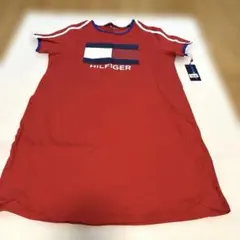 トミーヒルフィガーの赤のワンピース