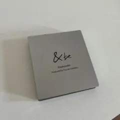 &be Founcealer パレットコンシーラー ケースのサムネイル