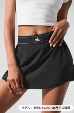 alo yoga プリーツスカートブラック Alo Yoga プリーツスカート ブラック - メルカリ