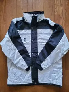 MIZUNO 暖かウインドウブレーカー