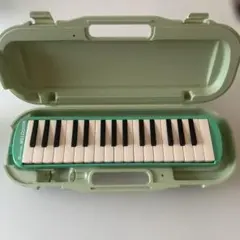 SUZUKI MELODION 鍵盤ハーモニカ 本体のサムネイル