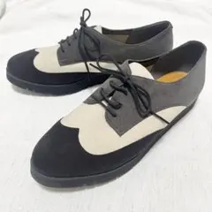 【極美品】madras マドラス　ゴアテックス　防水　厚底　レースアップシューズのサムネイル
