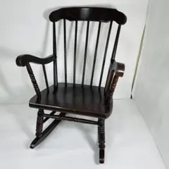 흔들 의자 나무로 만든 앤티크 흔들 의자 ②