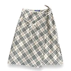 極美品　バーバリーブルーレーベル　シアー　巻きスカート　ノバチェック　リボン