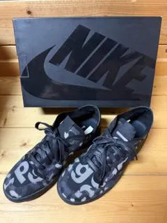 コムデギャルソン×NIKE スニーカー グラフィック柄のサムネイル